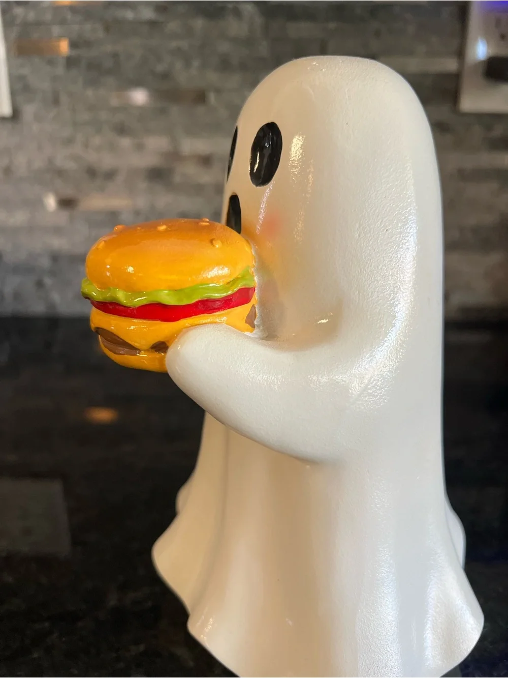 SO CUTE!! Halloween GHOST Holding CHEESEBURGER